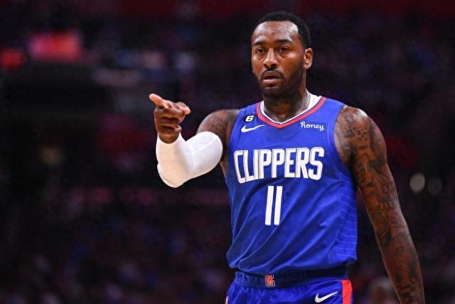 内马尔告知队友今夏去迈阿密 与梅西和苏神重聚