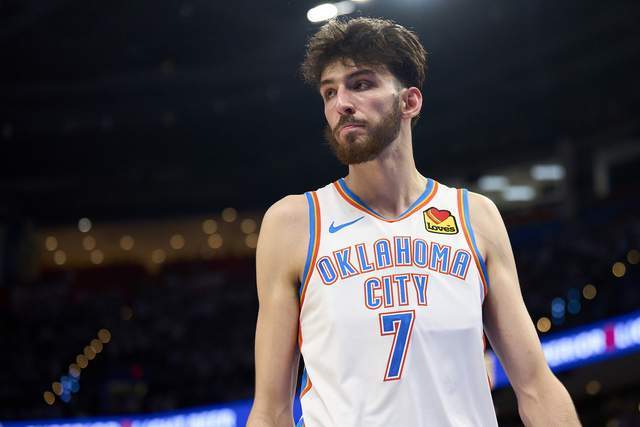 杨瀚森22+10青岛胜浙江 王哲林17分上海胜山东